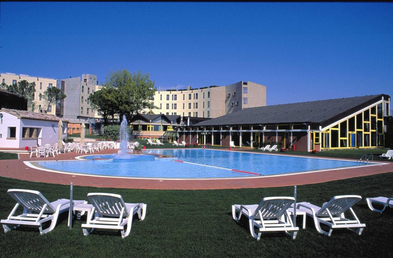 Hotel Federico II Jesi Esterno foto