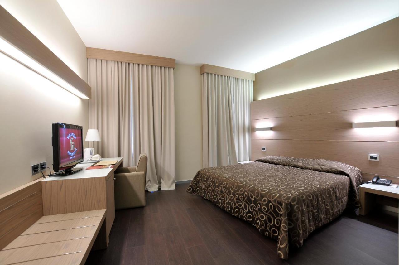 Hotel Federico II Jesi Esterno foto